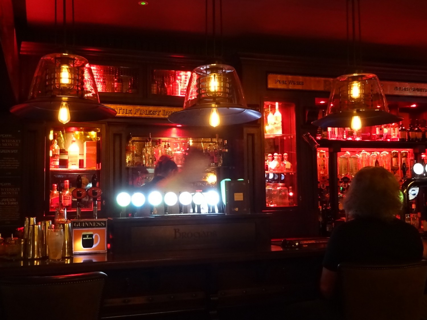 Irland: Bunt, bunter, Ennis: lasst frohe Farben um mich sein