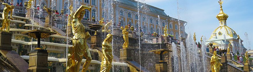 Peterhof, St. Petersburg, Foto Anastasiya Romanova bei Unsplash