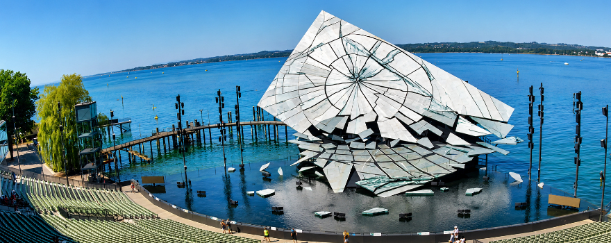 Bregenzer Festspiele: Verdis Meisterwerk La traviata auf dem Bodensee Bregenzer Festspiele: Verdis Meisterwerk La traviata auf dem Bodensee