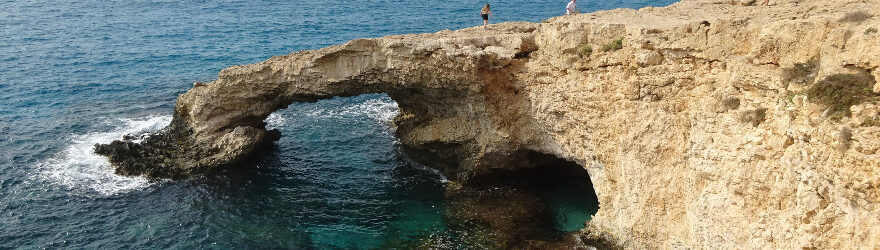 Titelbild Zypern 25 Agia Napa Sea Caves Liebesbrücke